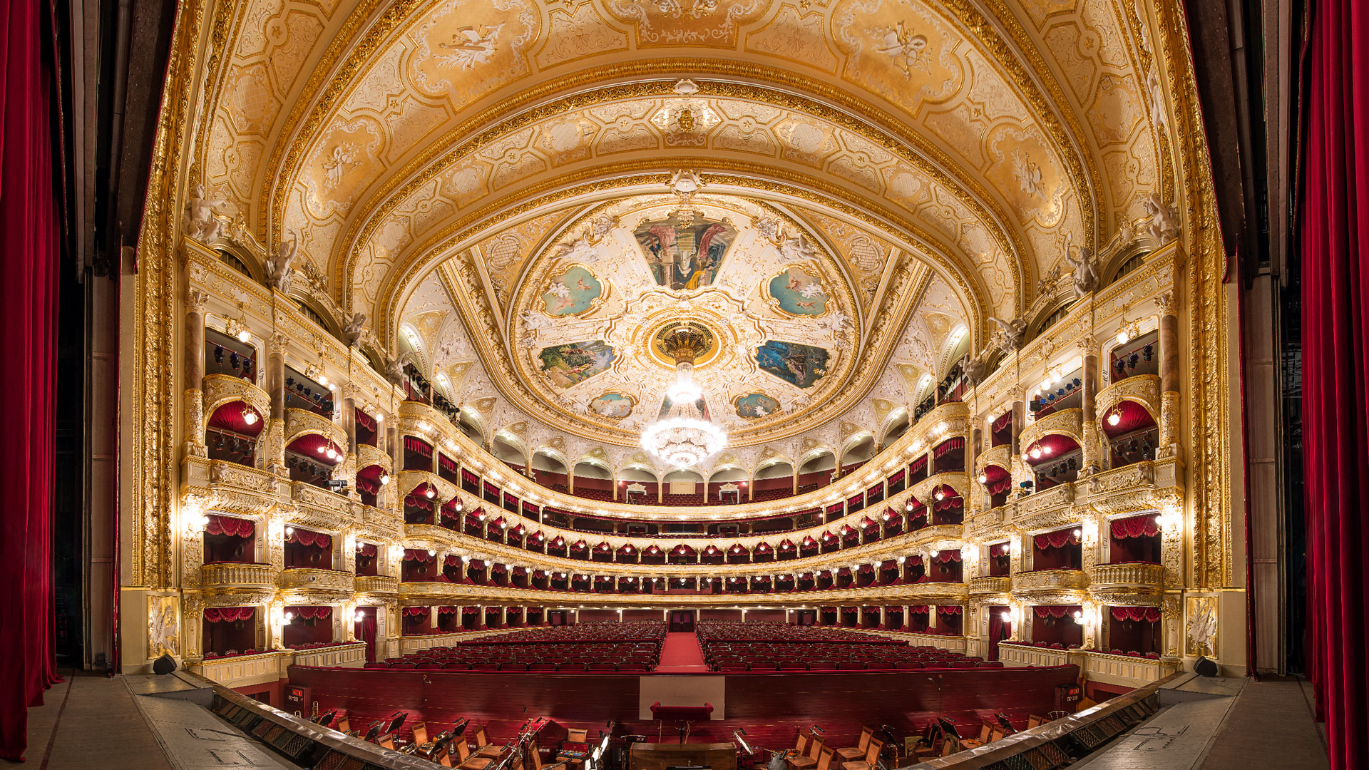 The Opera House will host a concert of organ music 