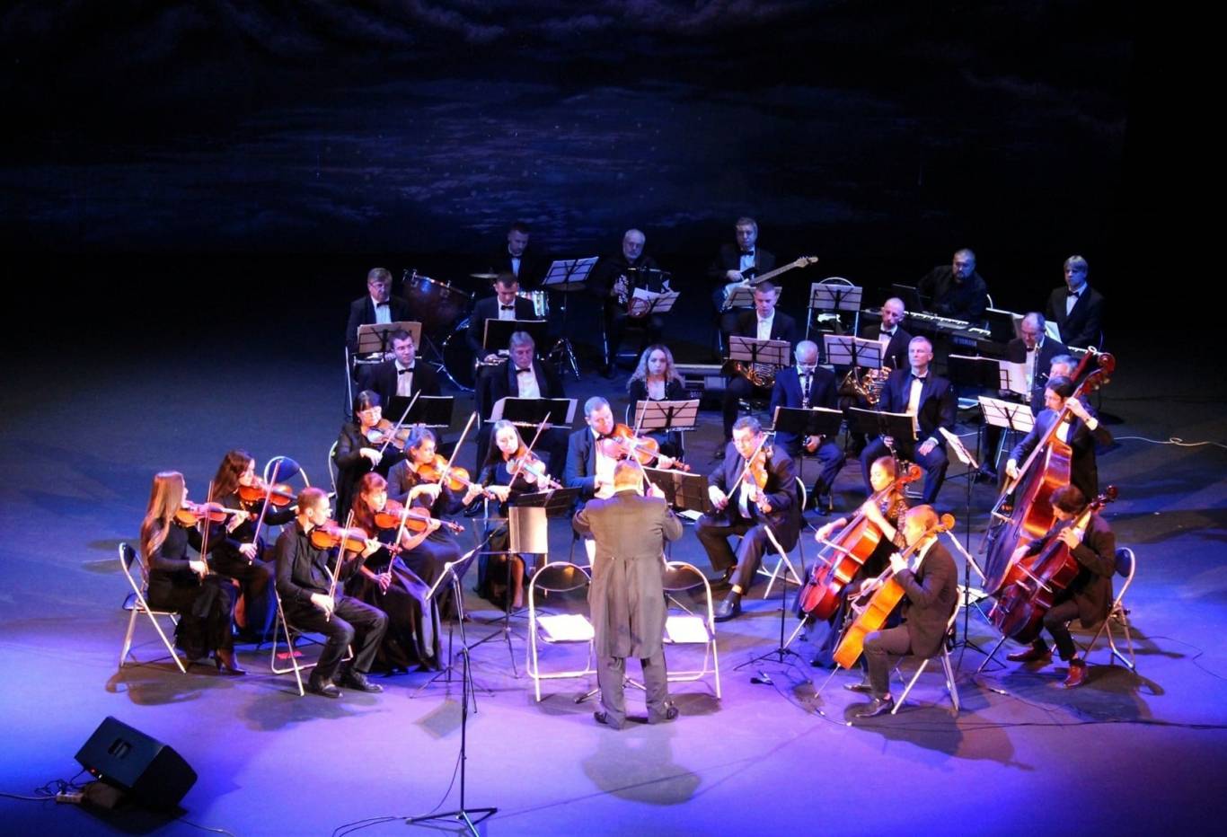 Концерт оркестра.