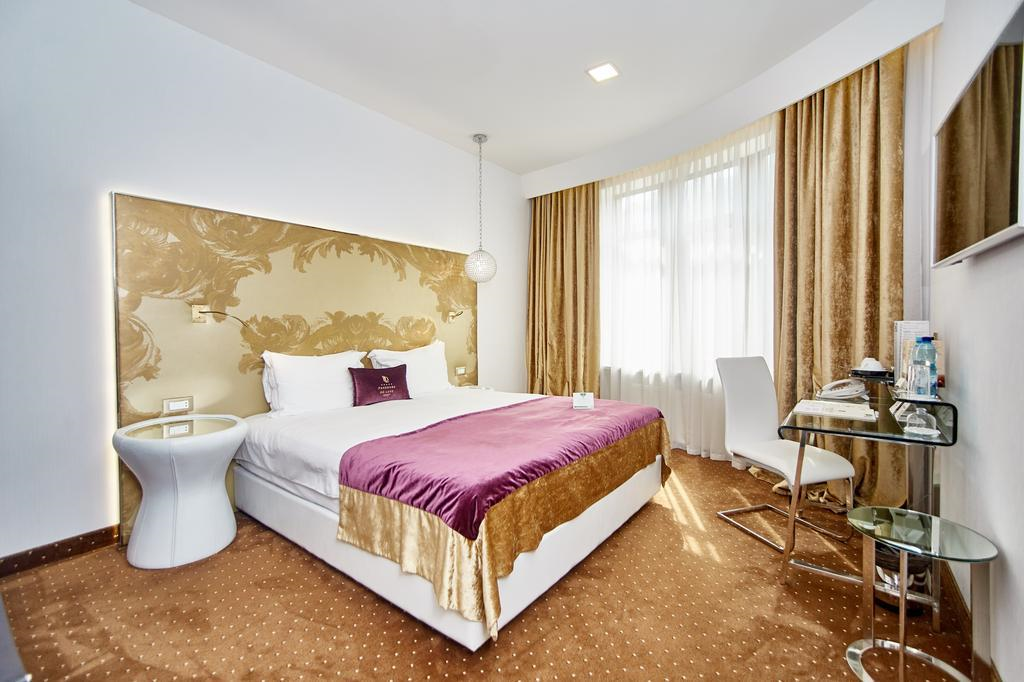 Номер в одесском отеле.