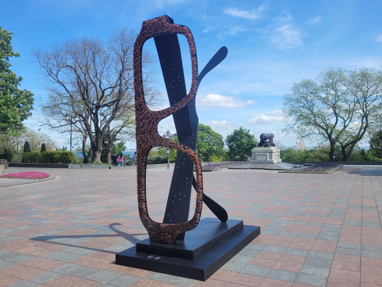 Скульптура "Прозріння".