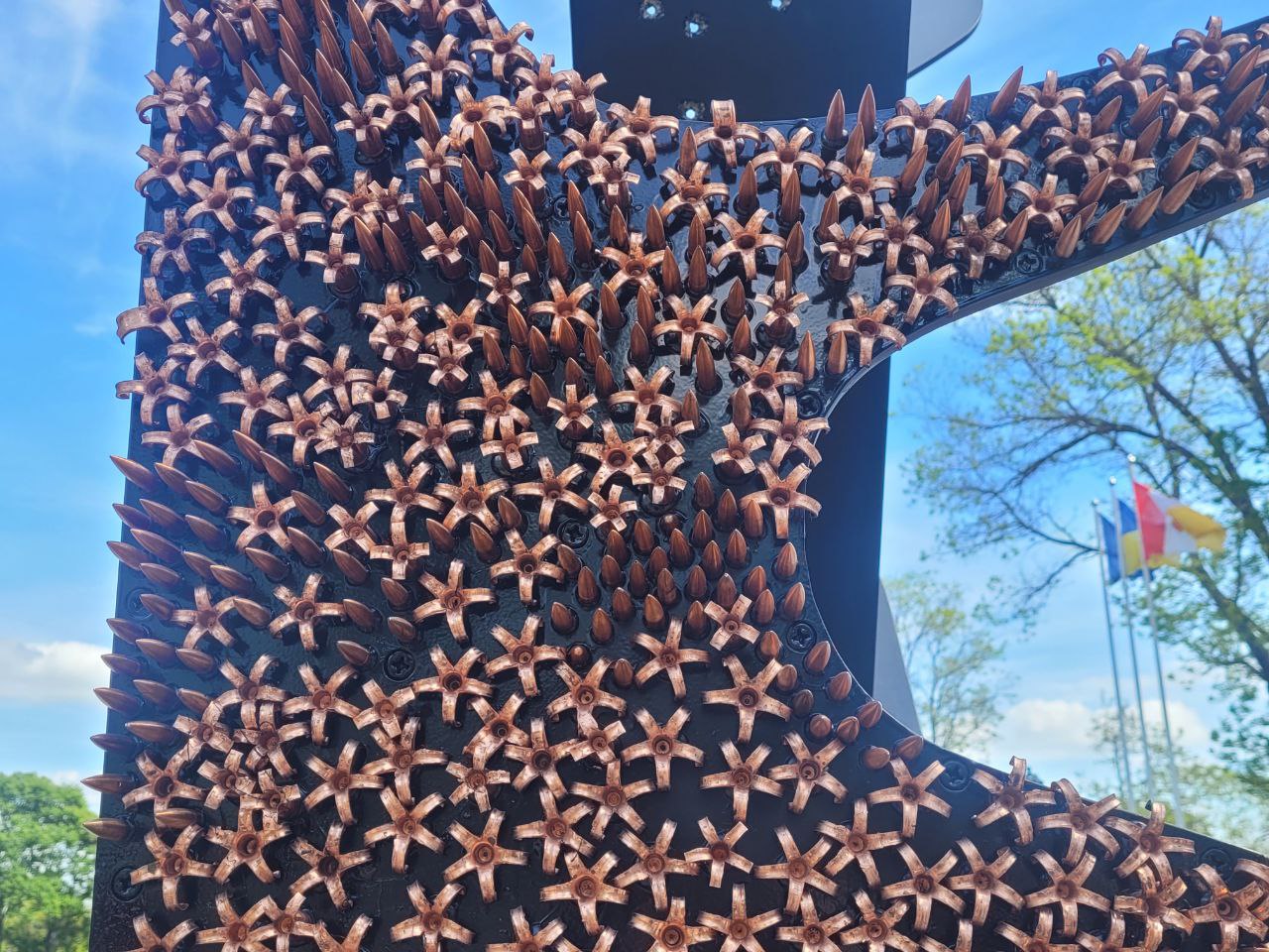 Скульптура "Прозріння".