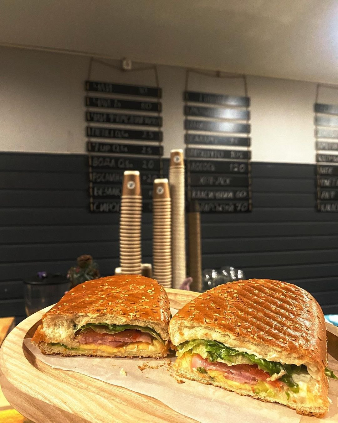 Кав'ярня "Паніно".