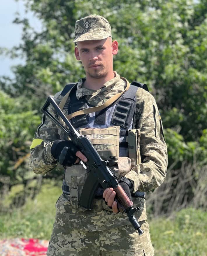 Париляк Максим.