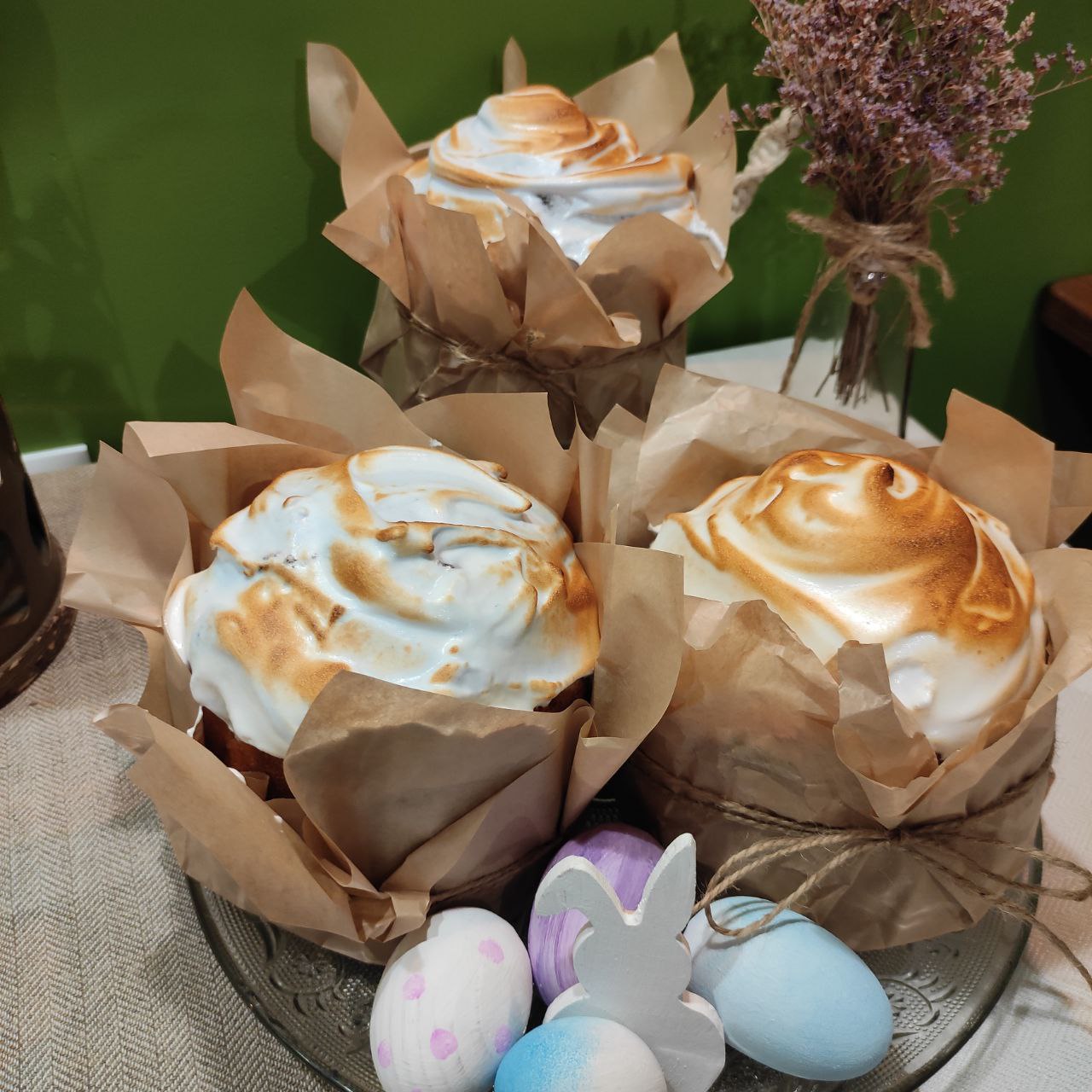 Пасочки от Portico Pizzeria.