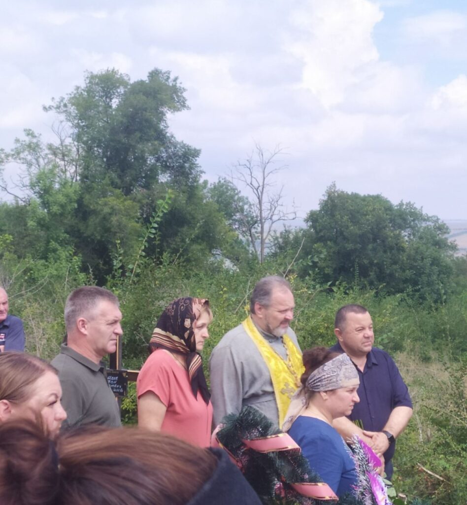 Тарутинська громада попрощалася із загиблим воїном Григорієм Денисенком.