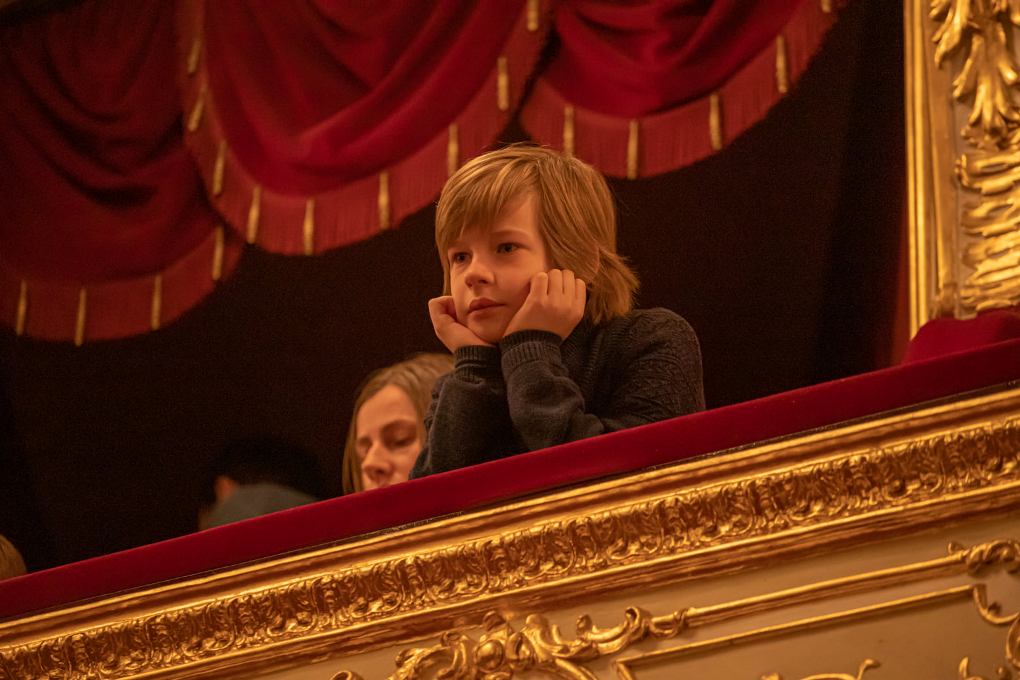 В Оперном театре проведут экскурсию для детей.