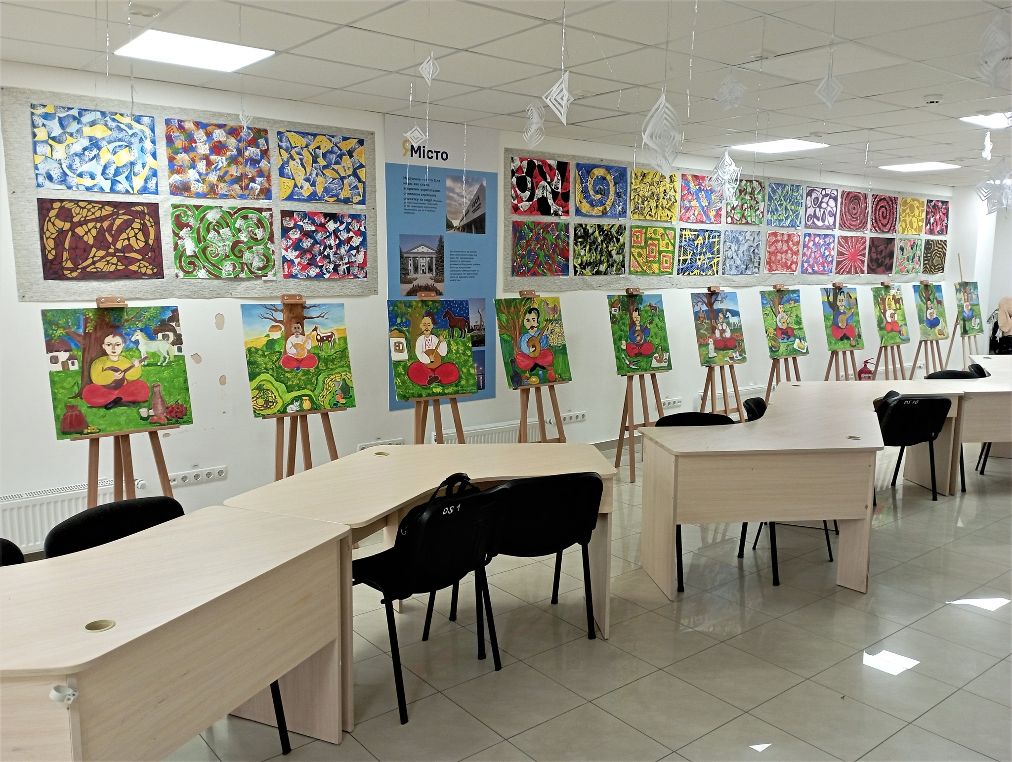 В Одессе откроют выставку художественных работ, нарисованных переселенцами.