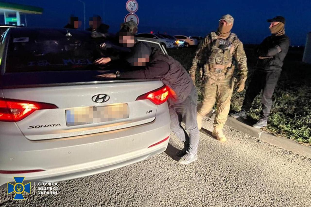 В Одесской области СБУ ликвидировала канал переправки уклонистов за границу.