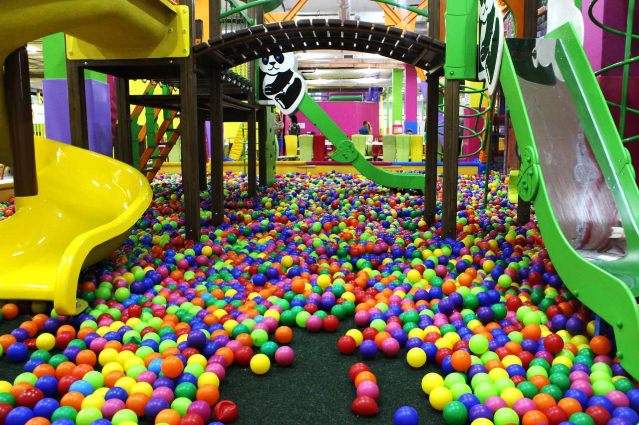 Sky Park приглашает на празднование Масленицы и ковбойский квест.