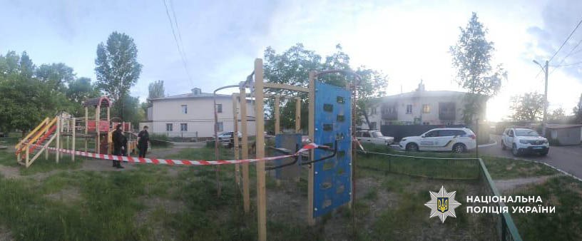 Детская площадка, на которой обнаружили тело женщины.