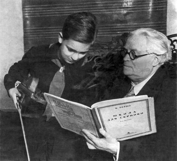 Петр Столярский.