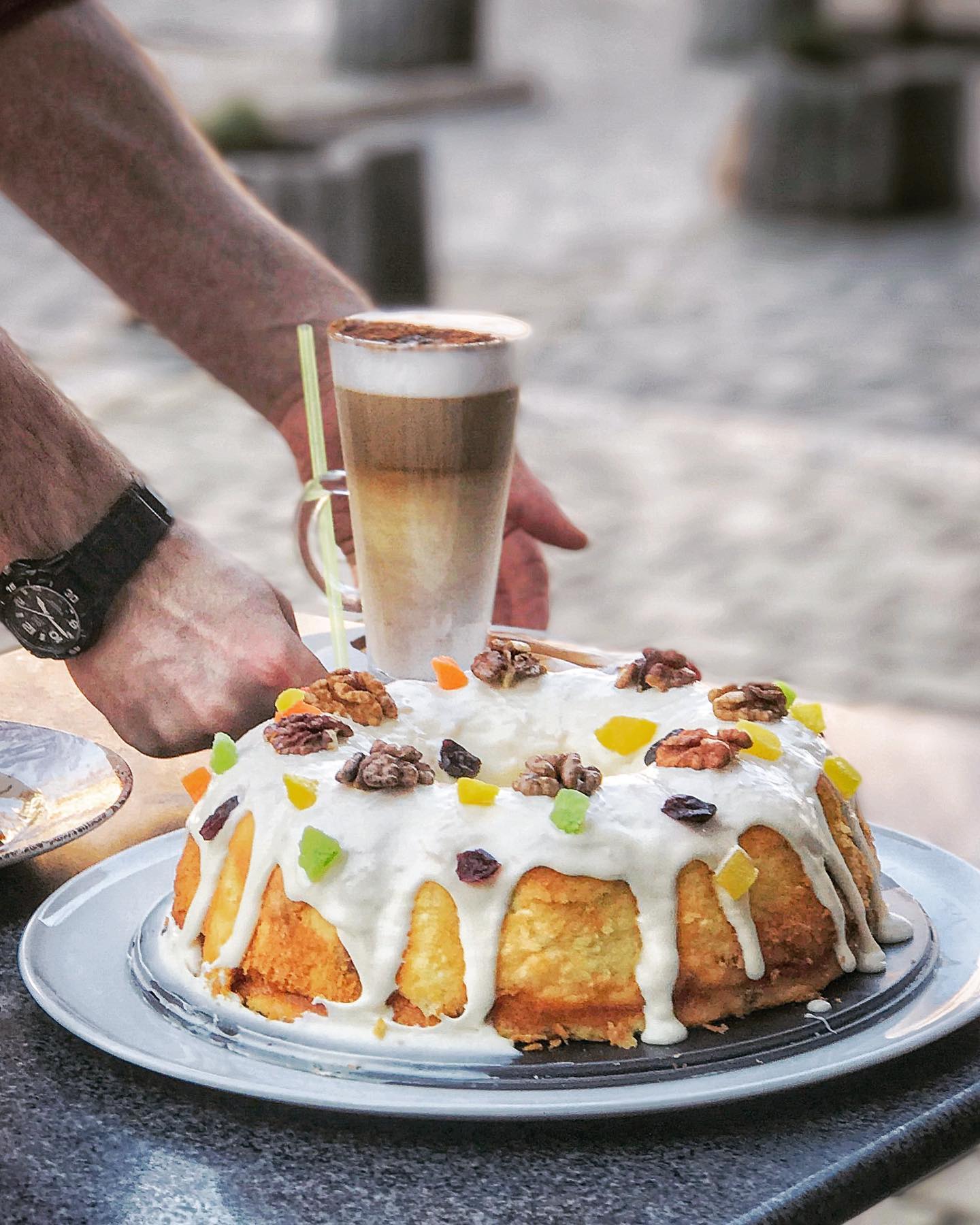 Сирні паски в кафе-кондитерських "Профітролі".