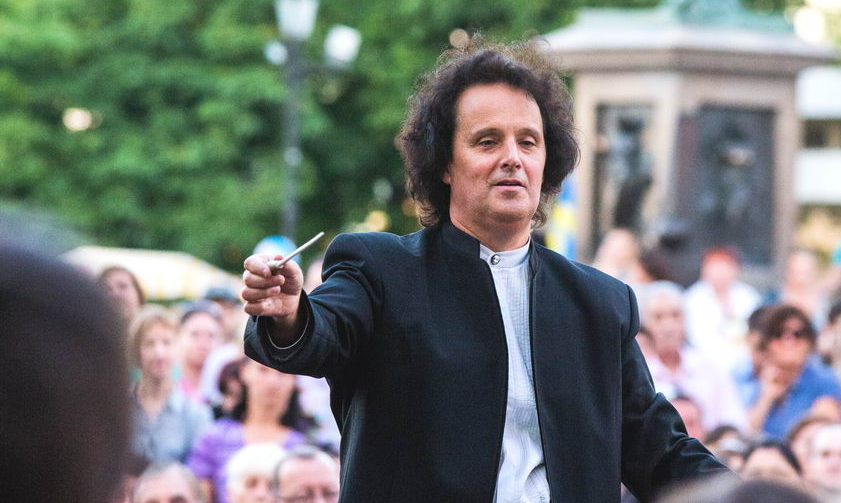 Хобарт Эрл.