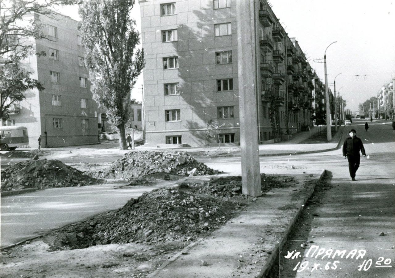Улица Прямая (Черняховского), 11 в 1965 году.