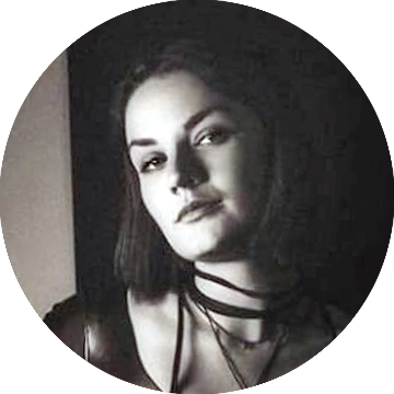 Тату-мастерка Екатерина