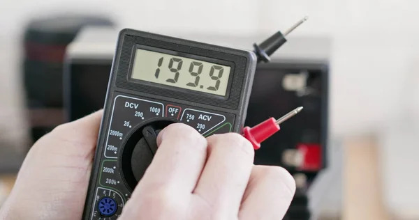 Мультиметр.