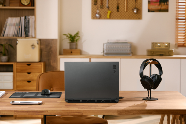 Для игр, работы, учебы и творчества: подарите эти ноутбуки от ASUS на Рождество или Новый год