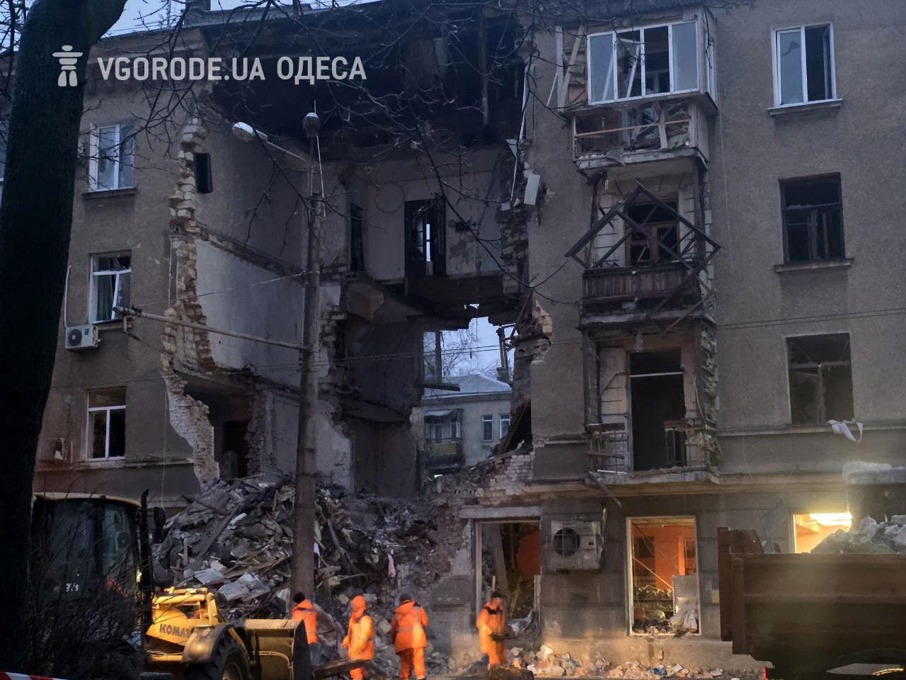 Будинок на вулиці Прохорівській після обстрілу.