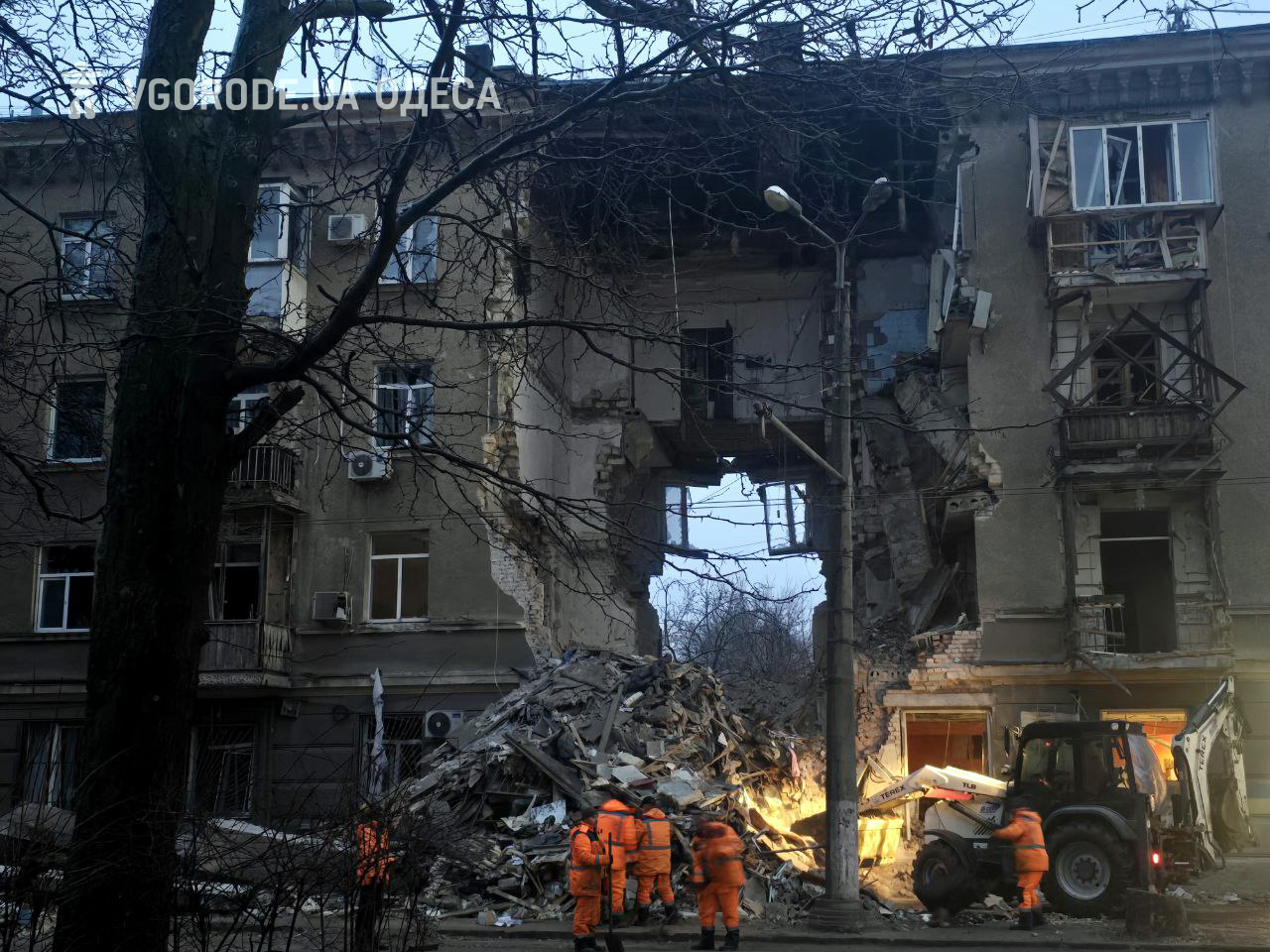 Будинок на вулиці Прохорівській після обстрілу.