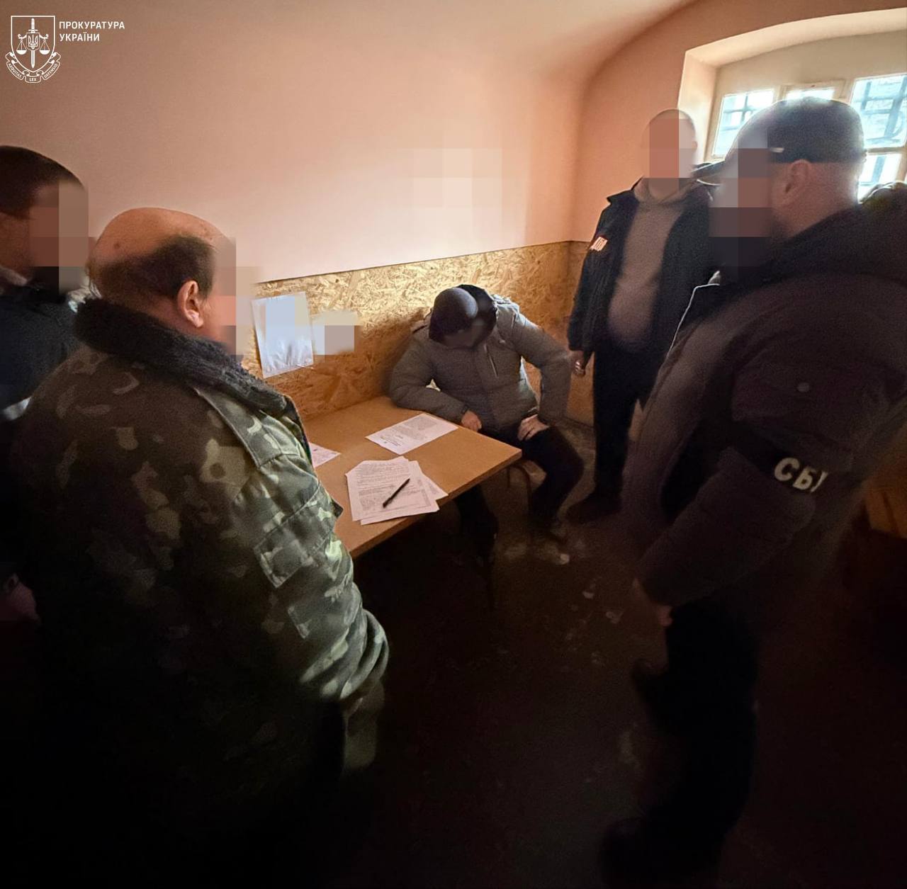 Збагатився на 13 мільйонів гривень: на Одещині судитимуть експосадовця міграційної служби