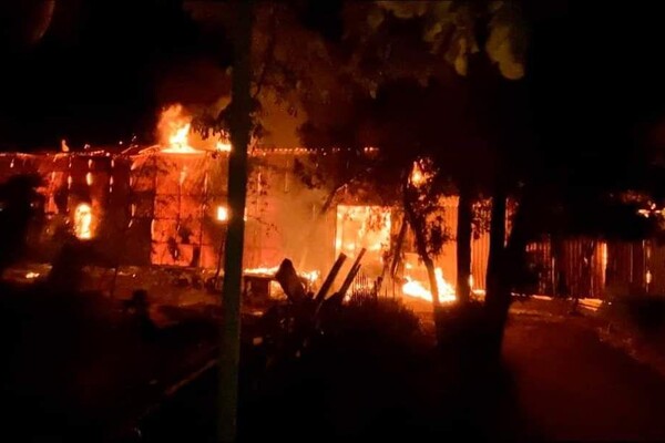 В Одессе горели здания Успенского монастыря: подозревают поджог фото 7