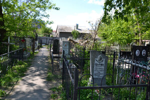Радоница в Одессе: как работали кладбища, несмотря на карантин  фото 39