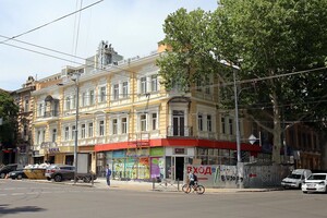 Ищи в центре: в Одессе отреставрировали еще один дом  фото 10