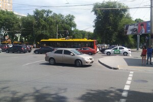 Я паркуюсь как: свежая фотоподборка наглых водителей в Одессе фото 6