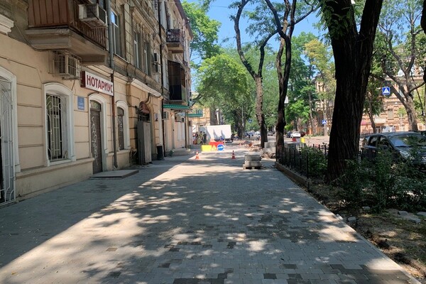 Иди гулять: где в Приморском районе Одессы отремонтировали тротуар фото 18