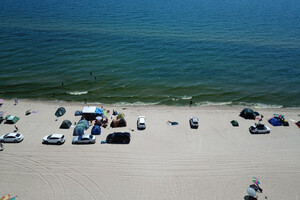 Не пляж, а парковка: побережье Одесской области заставлено автомобилями фото 2