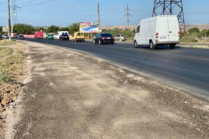 Для безопасных поворотов: на Объездной дороге Одессы добавляют полосы фото 4