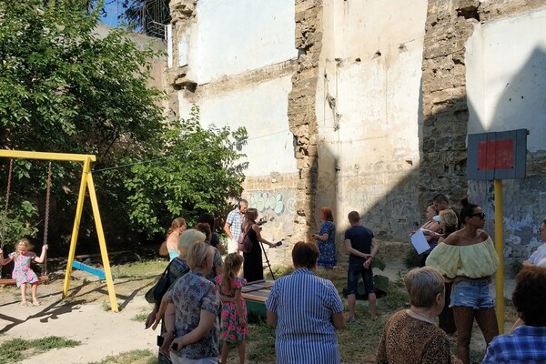 В Одессе может рухнуть еще один дом: рядом намечается строительство высотки фото 5