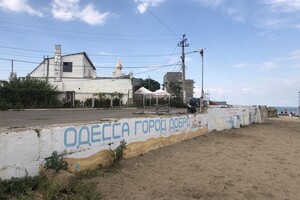 Полупустой пляж и опасный склон: все про одесскую Черноморку  фото 55