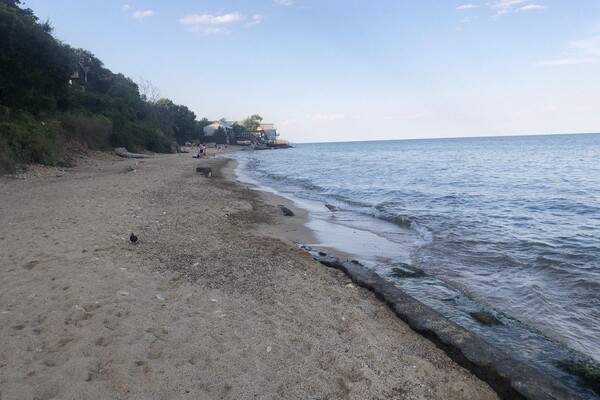Полупустой пляж и опасный склон: все про одесскую Черноморку  фото 65
