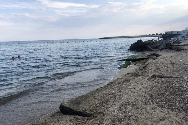 Полупустой пляж и опасный склон: все про одесскую Черноморку  фото 82