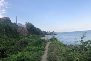 Полупустой пляж и опасный склон: все про одесскую Черноморку  фото 108