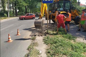В Малиновском районе асфальтируют несколько переулков: где проходит ремонт  фото 7