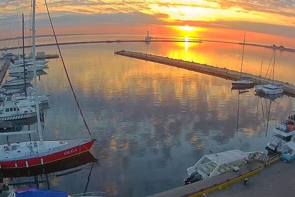 Августовские рассветы: посмотри, как прекрасно утро в Одессе фото