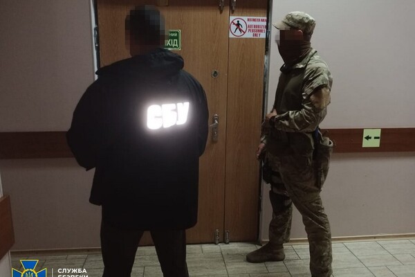 Коррупционный сговор: как в Одессе за деньги выдавали паспорт моряка  фото 2