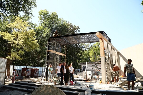 Ко Дню города: что заканчивают строить в Преображенском парке фото 16