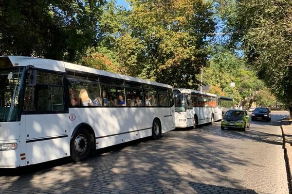 Хорошая новость: на поселке Котовского появились низкопольные автобусы фото 2