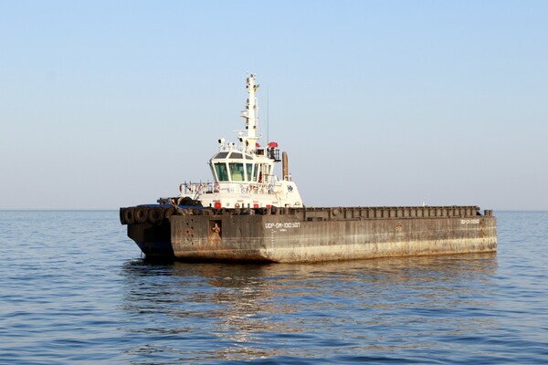 Delfi уже в Черноморске: Госэконспекция назвала сумму ущерба от танкера  фото