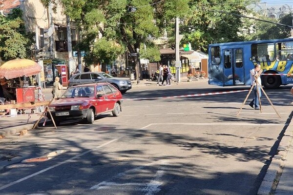 Пробок станет больше: в центре Одессы перекрыли еще одну улицу фото 1
