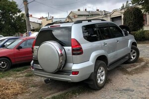 Я паркуюсь как: свежая фотоподборка наглых водителей в Одессе фото 9