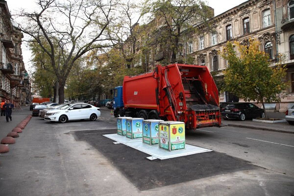 В Одессе установили еще одни подземные мусорные контейнеры: где на этот раз  фото 12