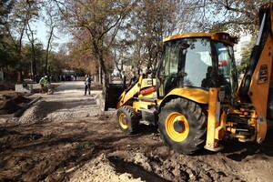 Преображение Молдаванки: как проходит ремонт Алексеевского сквера в Одессе  фото 12