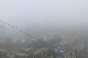 Красиво, но опасно: Одессу снова накрыл густой туман фото 2