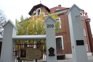 На месте разрушенной церкви: в Одессе открыли новый памятный знак и музей фото 15