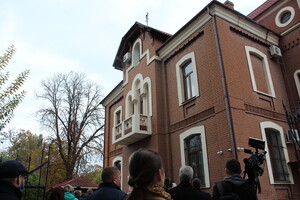 На месте разрушенной церкви: в Одессе открыли новый памятный знак и музей фото 26