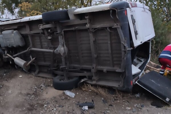 Под Одессой произошло смертельное ДТП: столкнулись два микроавтобуса фото